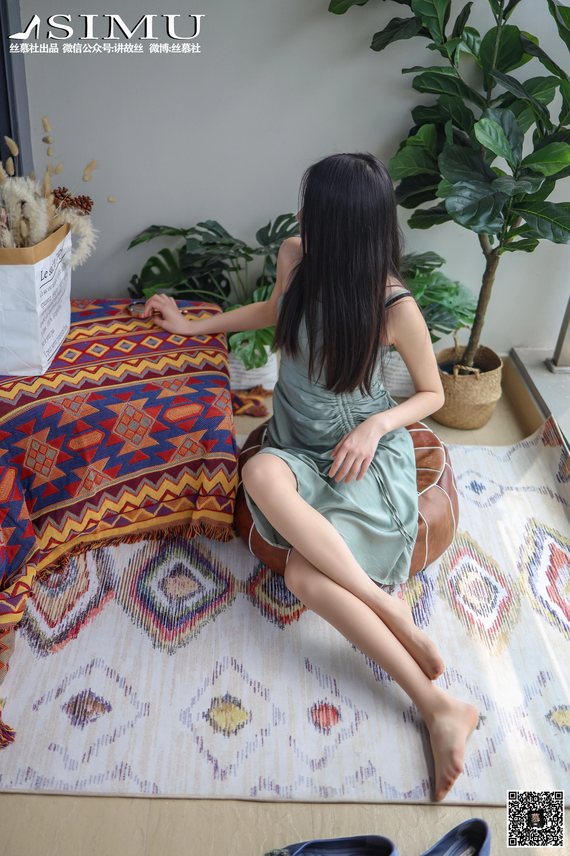 丝慕写真 - [丝慕GIRL]特写集 TX024 熙熙《阳台玩丝的熙熙》 3